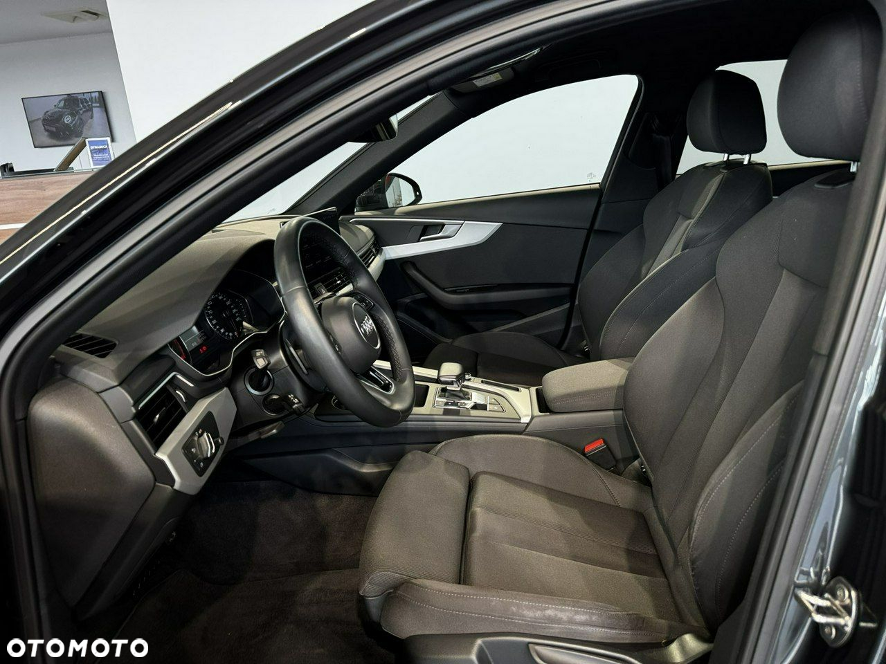 Audi A4 - 13