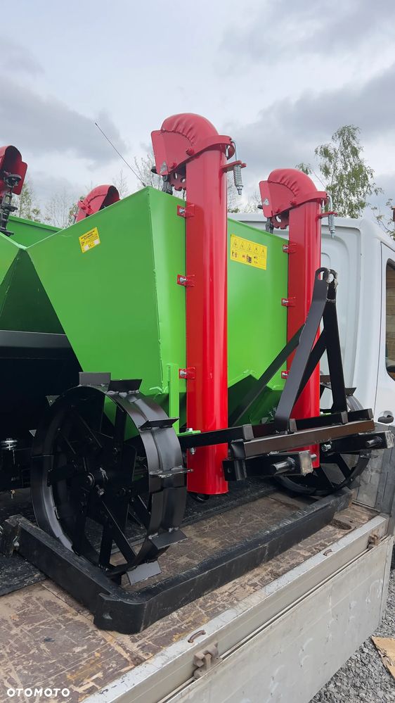 PROMOCJA-SADZARKA do ziemniaków 2 rzędowa-NOWA-dostawa pod adres - 8