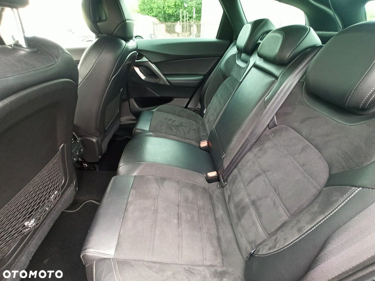 Citroën DS5 2.0 HDi Hybrid4 SoChic MCP - 9