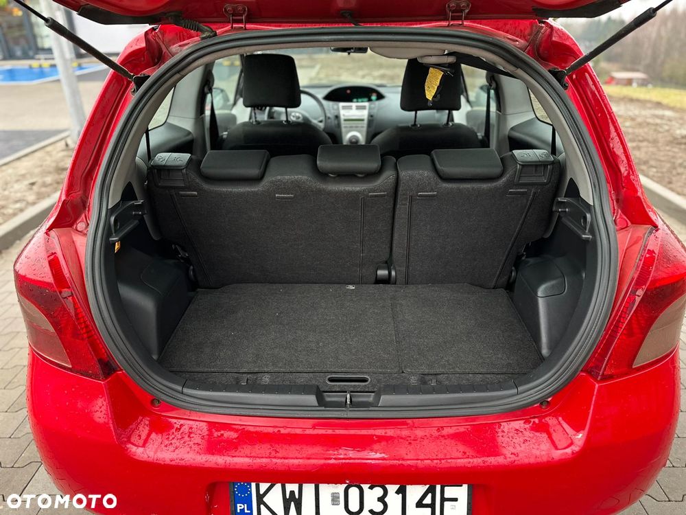 Toyota Yaris - 6