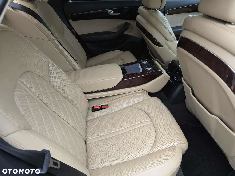 Audi A8 4.2 TDI L Quattro - 21