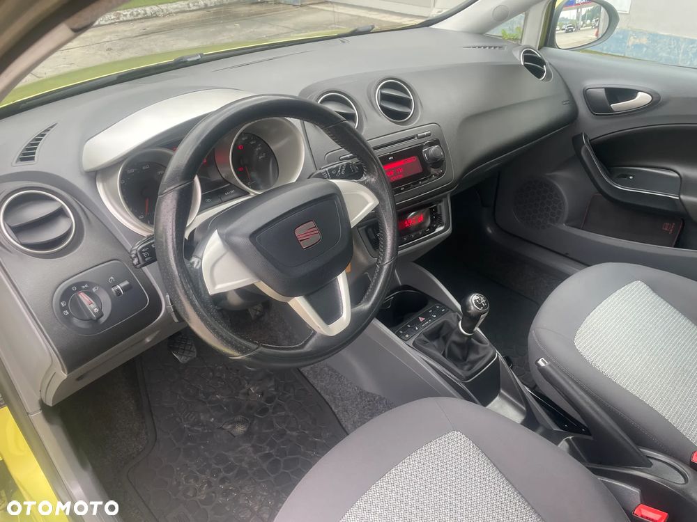 Seat Ibiza 1.4 16V Sport - 12