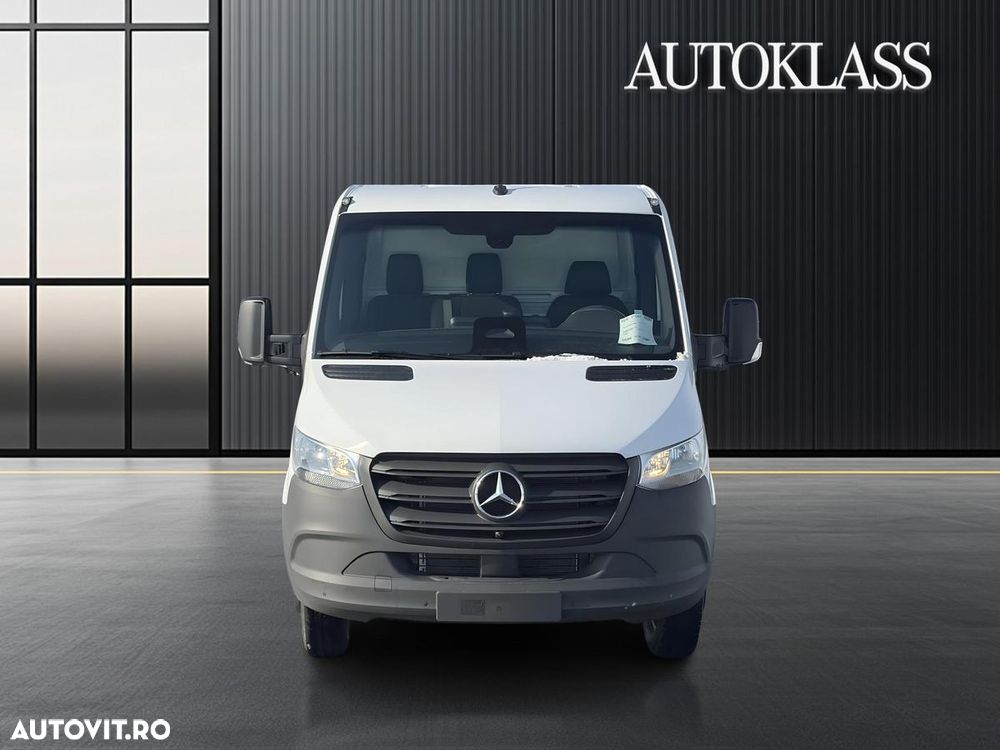 Mercedes-Benz Sprinter 517 - 8