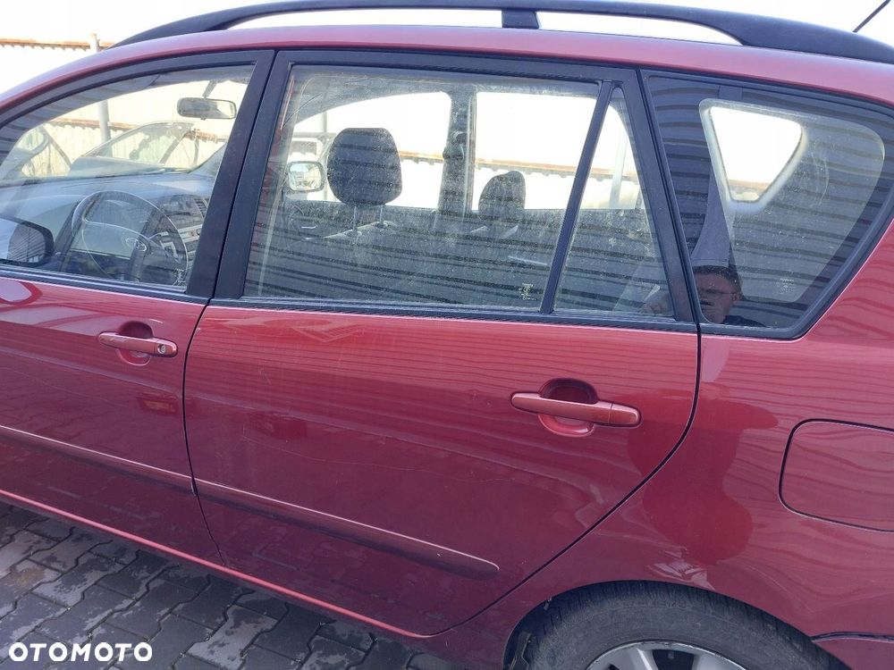 DRZWI KOMPLETNE LEWY TYŁ TOYOTA COROLLA VERSO I 3N8 - 2