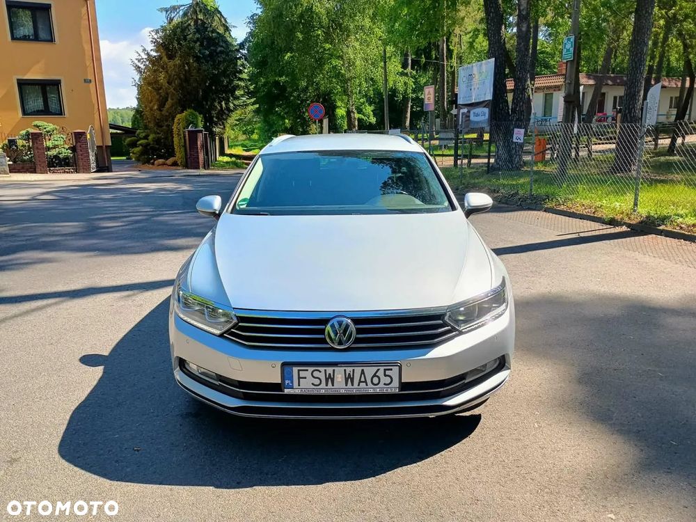 Volkswagen Passat 2.0 TDI SCR (BlueMotion Tech) 4Mot DSG Highline - 1