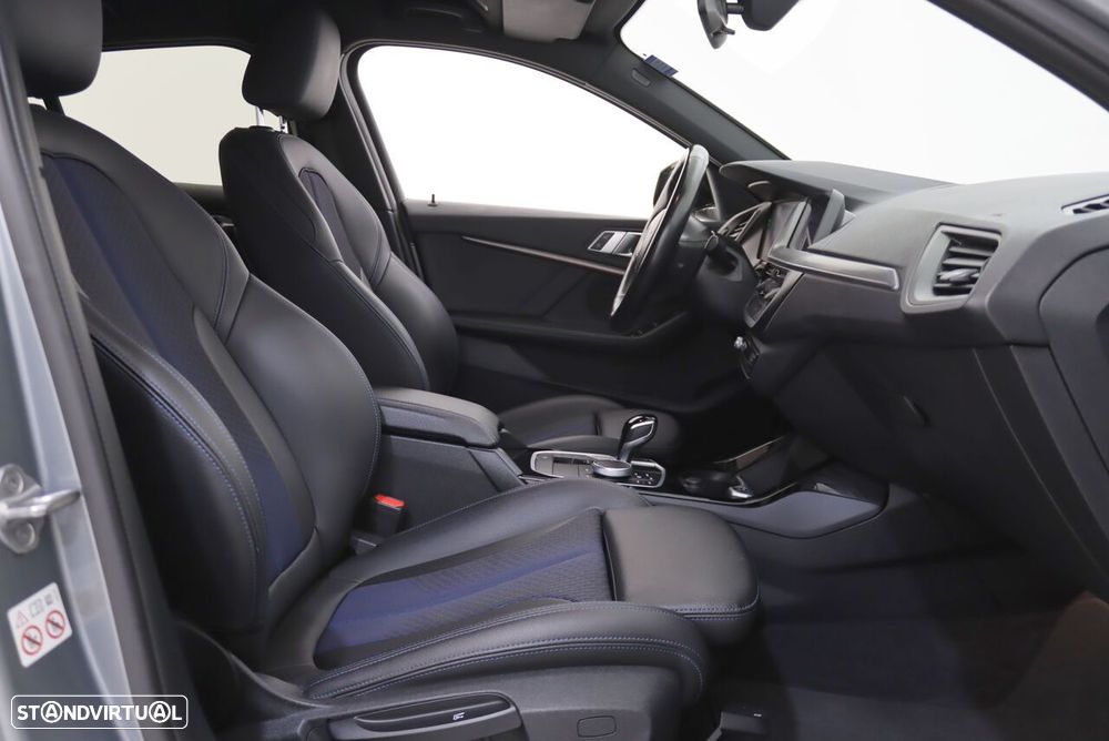 BMW 116 d Pack Desportivo M Auto - 7