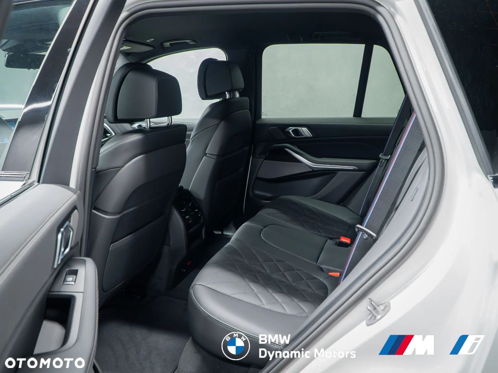 BMW X5 xDrive40i - 24