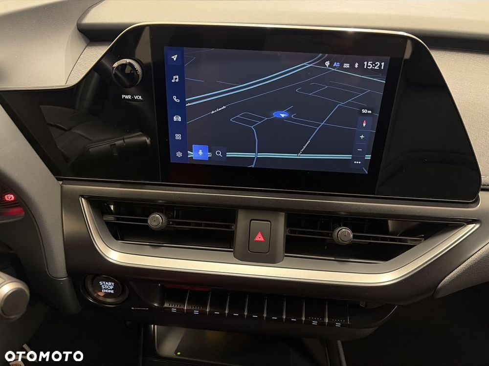 Lexus UX - 15