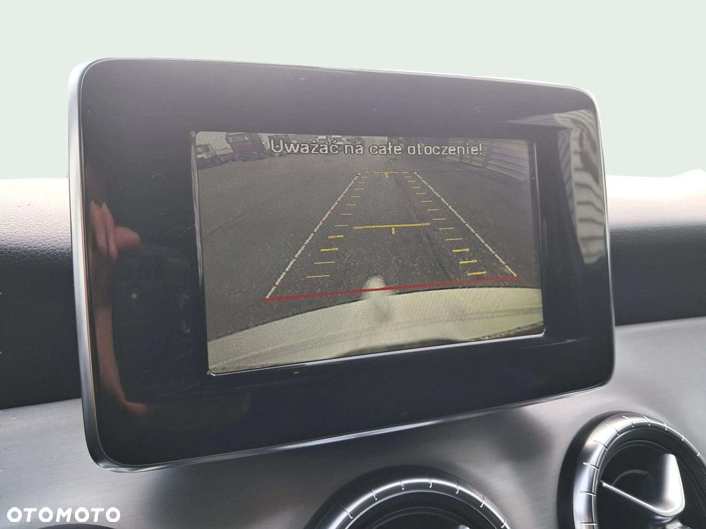 Mercedes-Benz CLA - 14