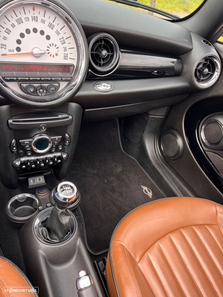 MINI Cabrio Cooper D - 10