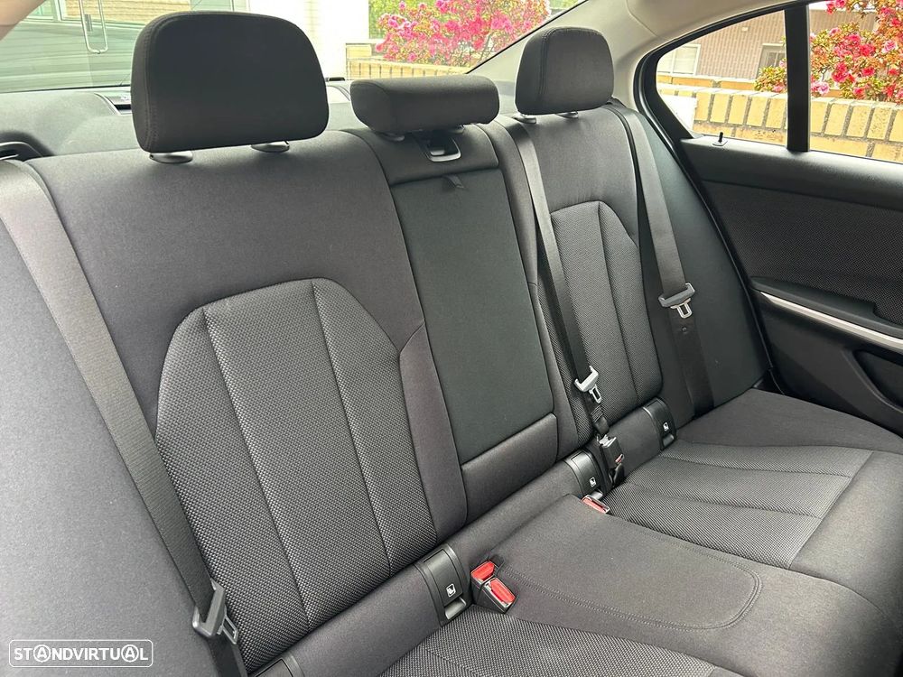 BMW 330 e Corporate Edition Auto - 24