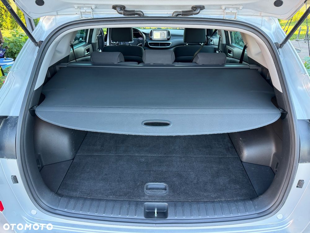 Hyundai Tucson blue 1.6 CRDi 2WD DCT Premium - 24
