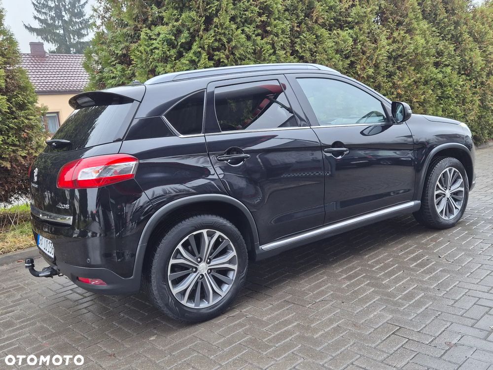 Peugeot 4008 - 10