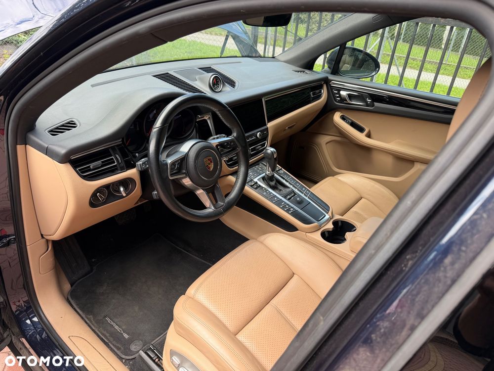 Porsche Macan - 15