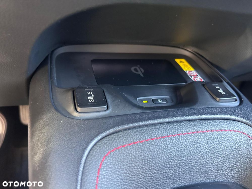 Toyota Corolla 2.0 Hybrid GR Sport - 17