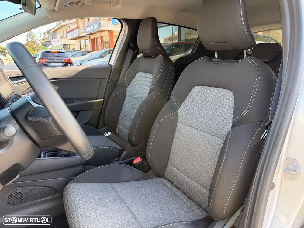 Renault Clio 1.0 TCe Evolution Bi-Fuel - 10