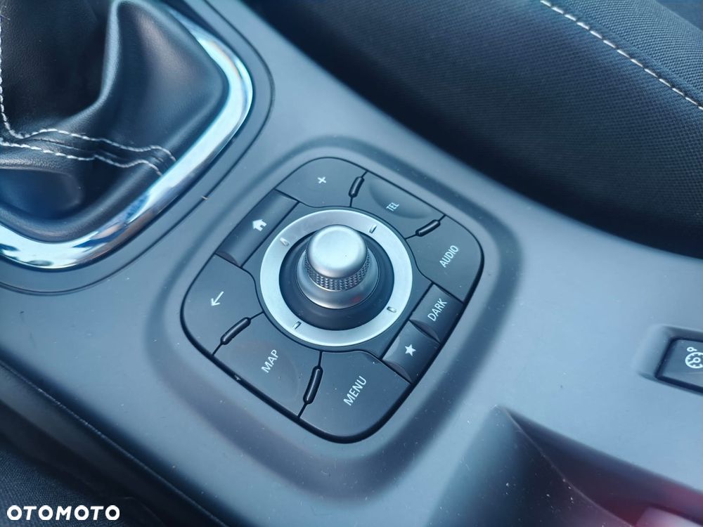 Renault Megane ENERGY TCe 130 Start & Stop LIMITED - 20