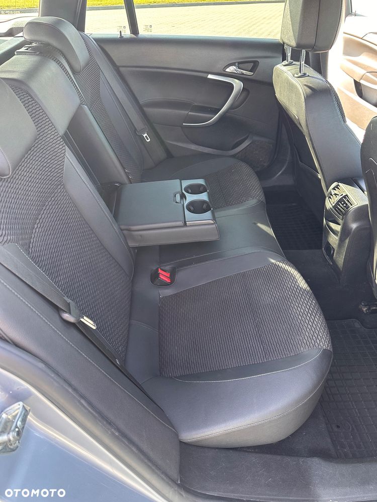 Opel Insignia 2.0 CDTI - 18