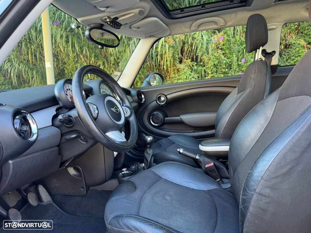 MINI 3 Portas Cooper D - 8