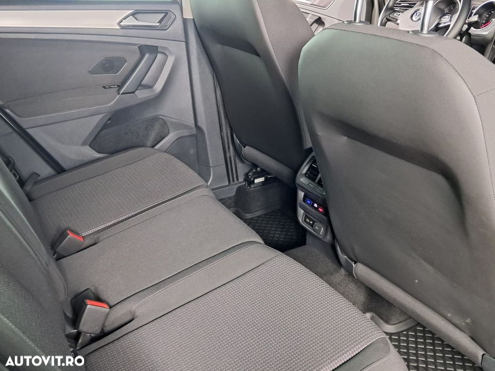 Volkswagen Tiguan - 18
