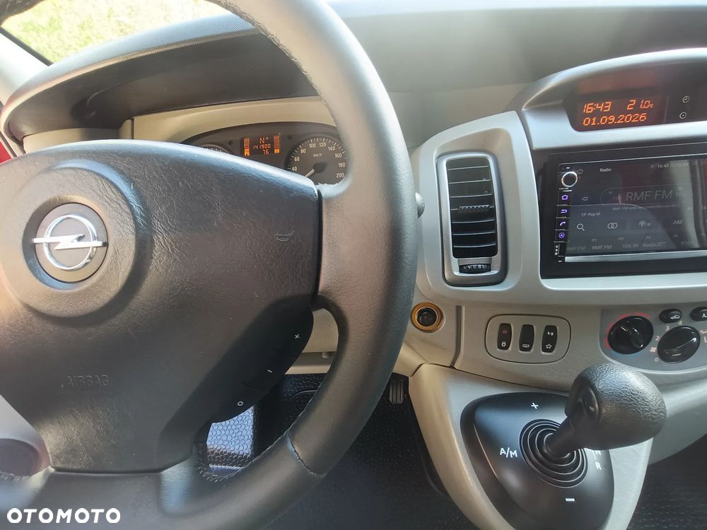 Opel Vivaro - 14