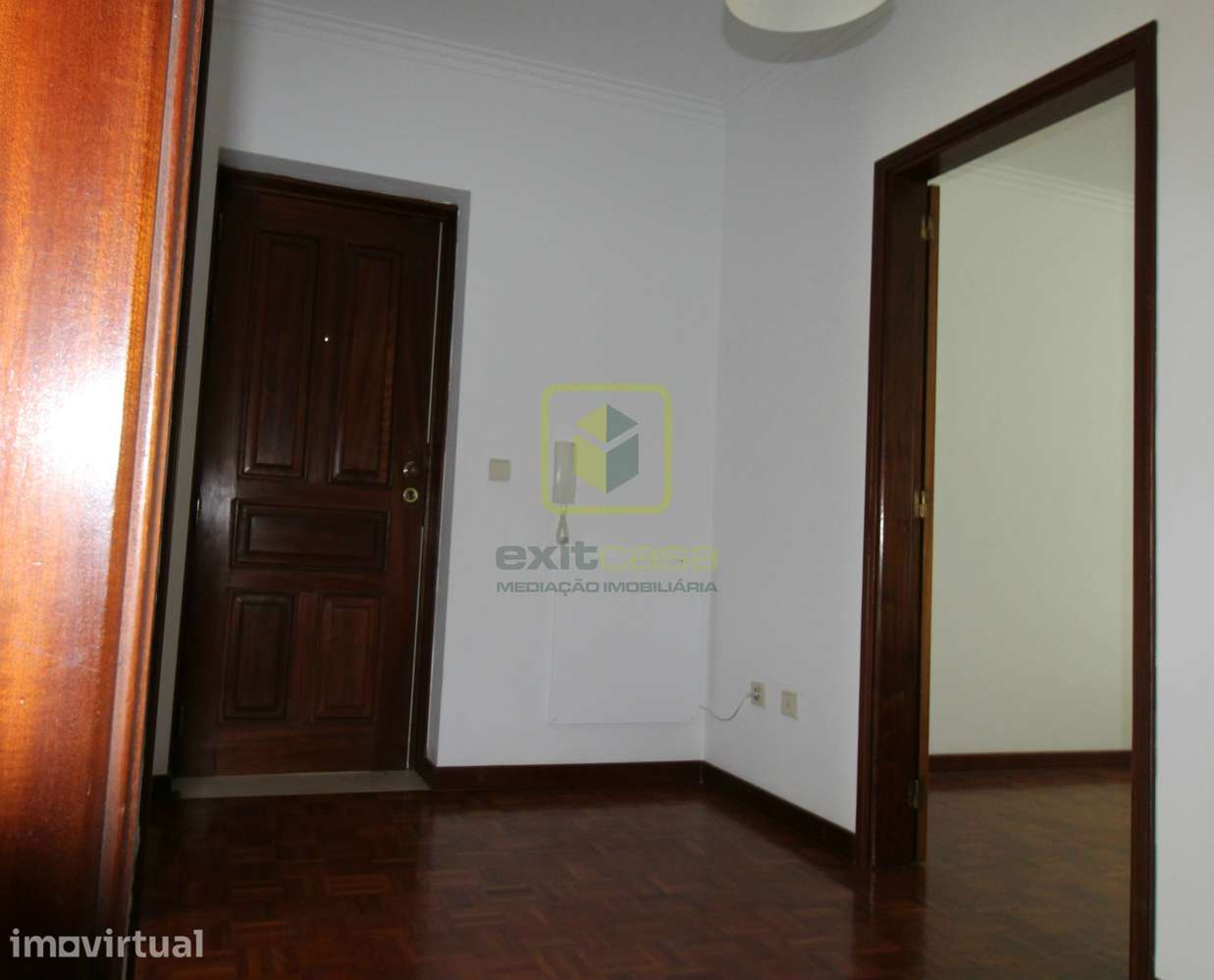 Apartamento T2 Equipado e Mobilado para Arrendamento - Grande imagem: 4/17