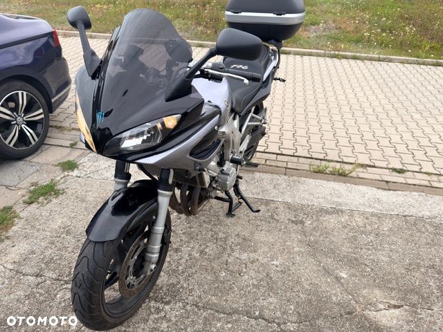 Yamaha FZ6 - 1