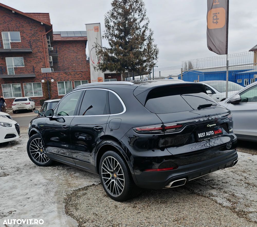 Porsche Cayenne E-Hybrid Tiptronic S - 2