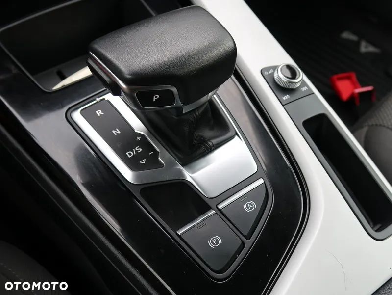 Audi A4 Avant ver-35-tdi-mhev-advanced-s-tronic - 10