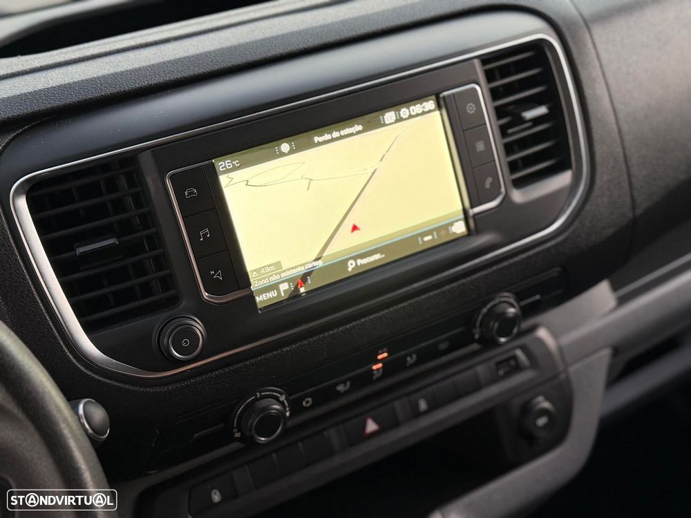 Peugeot Expert 2.0 BlueHDi L2H1 Semi-Vidrado - 12