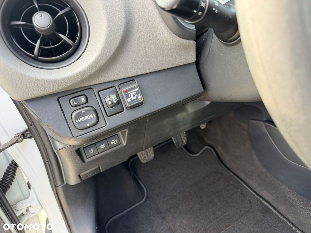 Toyota Yaris 1.0 Active - 16
