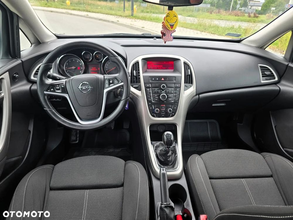 Opel Astra 1.6 Cosmo - 17