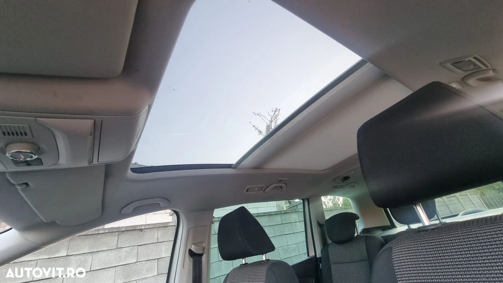 Volkswagen Sharan - 6