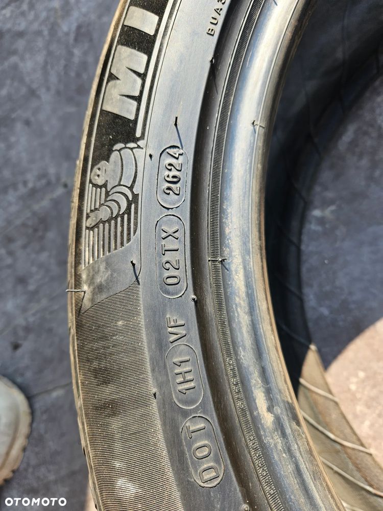 OPONA MICHELIN PRIMACY 4 225 50 18 2024 ROK 6.5mm - 5