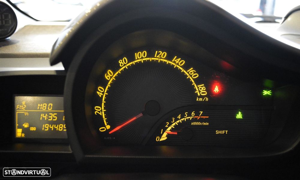 Toyota iQ 1.0 VVT-i Essential+AC - 56