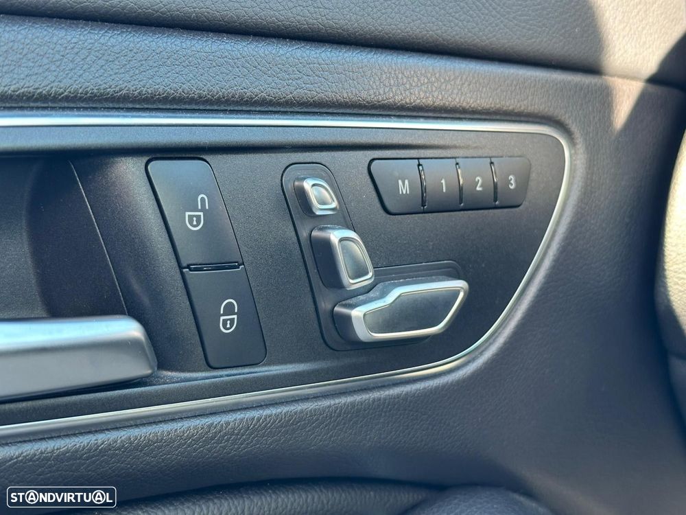 Mercedes-Benz CLA 180 d Shooting Brake AMG Line - 24