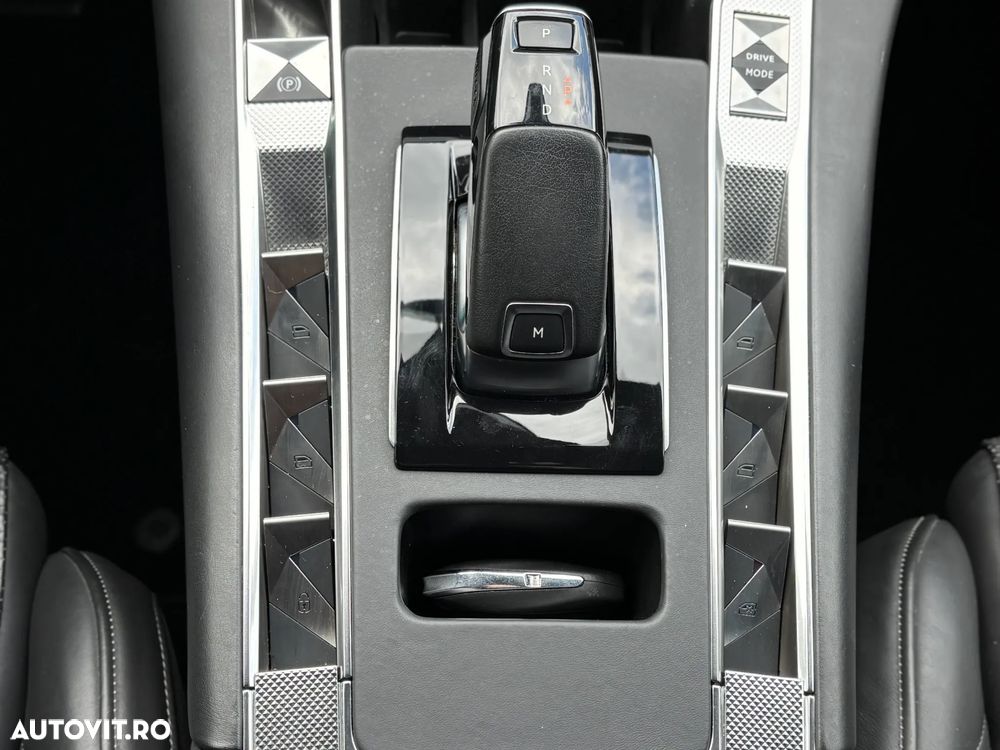 DS Automobiles DS 7 Crossback 1.6 PureTech 180 S&S EAT8 BASTILLE - 19