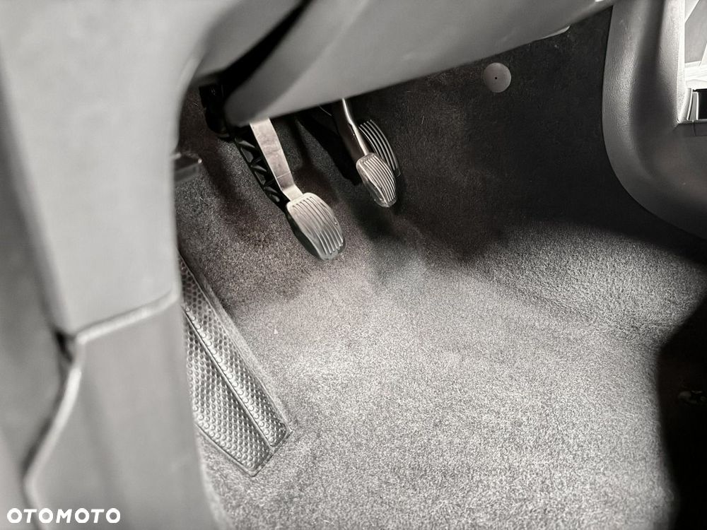 Volvo V50 DPF DRIVe Momentum - 18