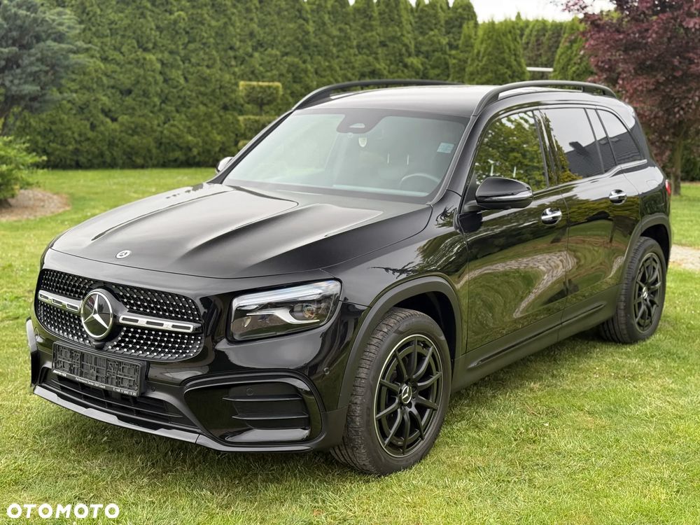 Mercedes-Benz GLB 200 d 8G-DCT AMG Line - 1