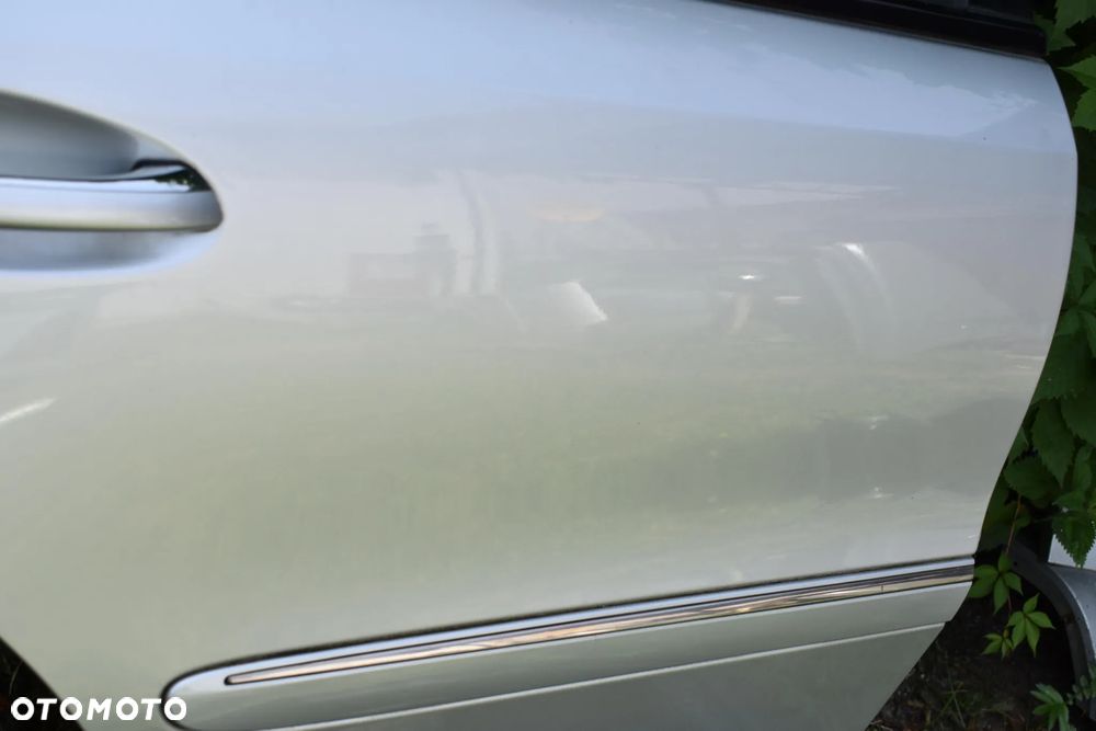 MERCEDES W211 KOMBI DRZWI TYLNE PRAWE TYŁ 775 ORYGINAŁ - 4