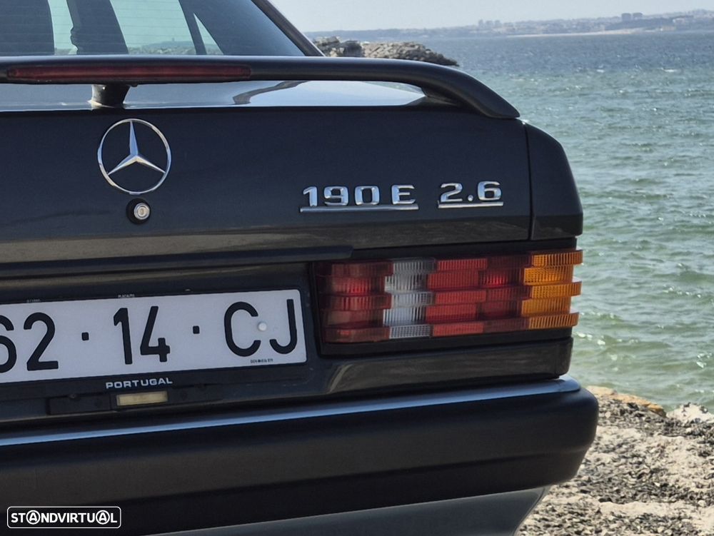 Mercedes-Benz W201 (1982-1993) - 6