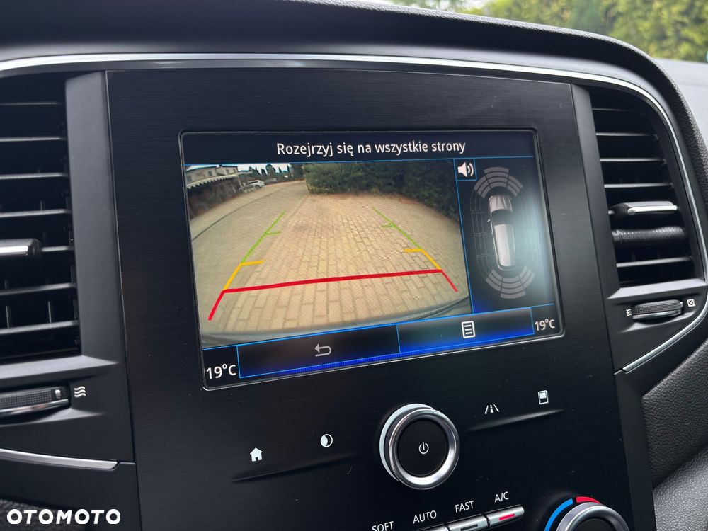 Renault Megane ENERGY dCi 130 BOSE EDITION - 33