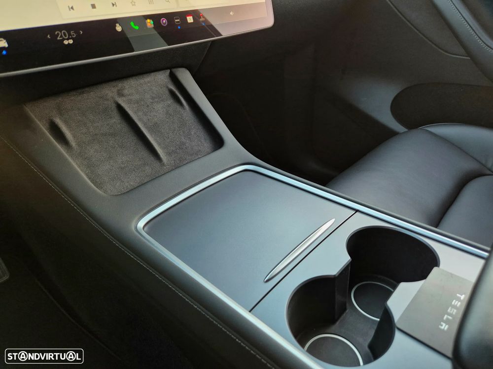 Tesla Model Y Tração Traseira - 24