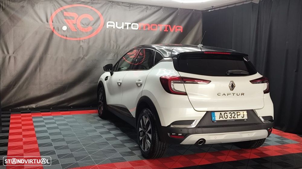 Renault Captur 1.3 TCe Exclusive EDC — fotografia 4