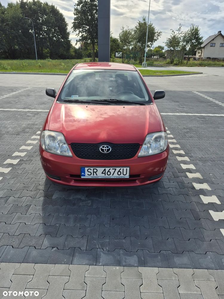 Toyota Corolla - 4