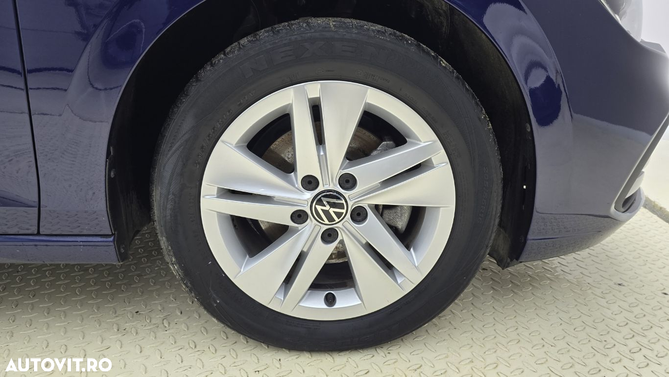 Volkswagen Golf 2.0 TDI Life - 20