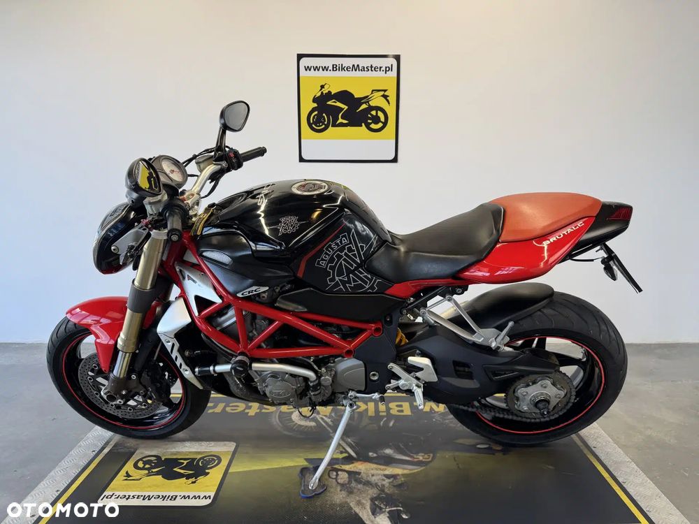 MV AGUSTA Brutale - 2
