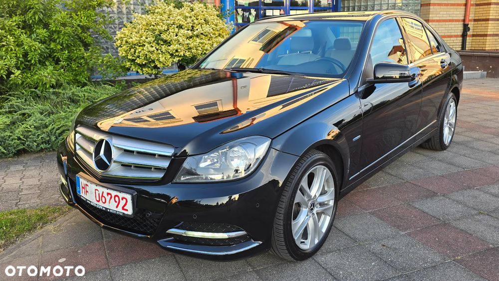Mercedes-Benz Klasa C 180 BlueEFFICIENCY Avantgarde - 1