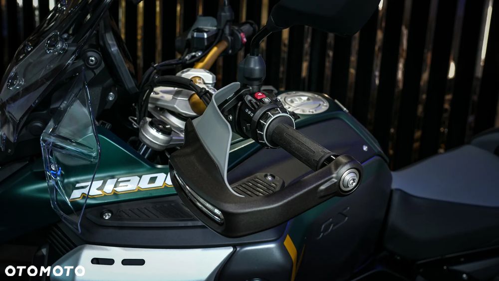 BMW R - 18