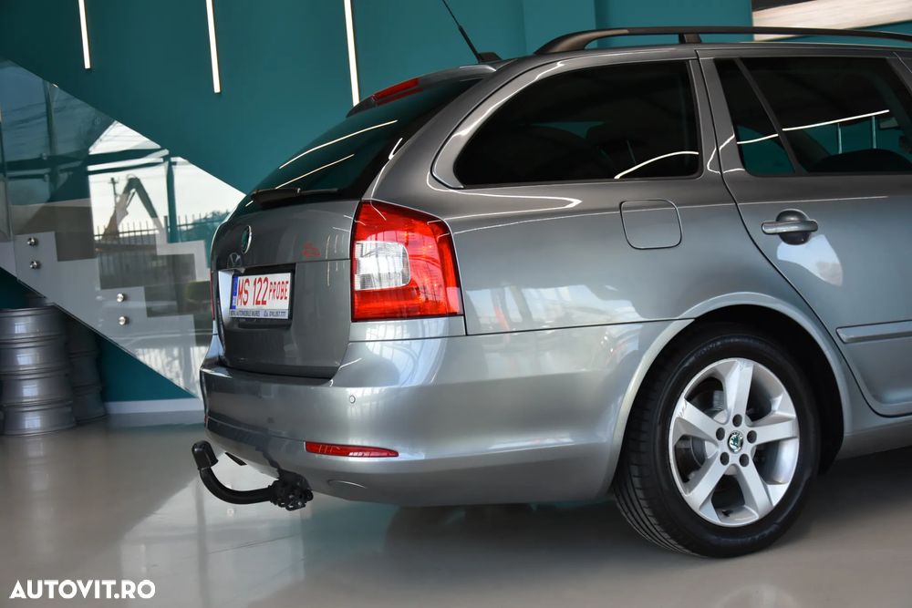 Skoda Octavia Combi 1.4 TSI FAMILY - 18